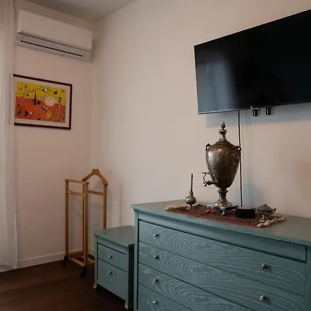 Elegante Con Parcheggio Gratuito