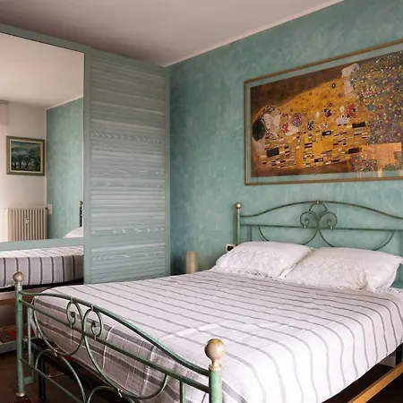 Elegante Con Parcheggio Gratuito Apartament